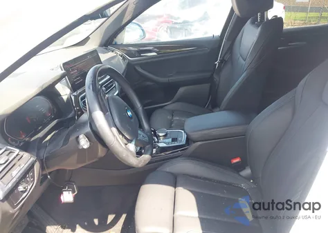 2024 BMW X4 xDrive30I z USA, uszkodzony, nr VIN 5UX33DT02R9W73855